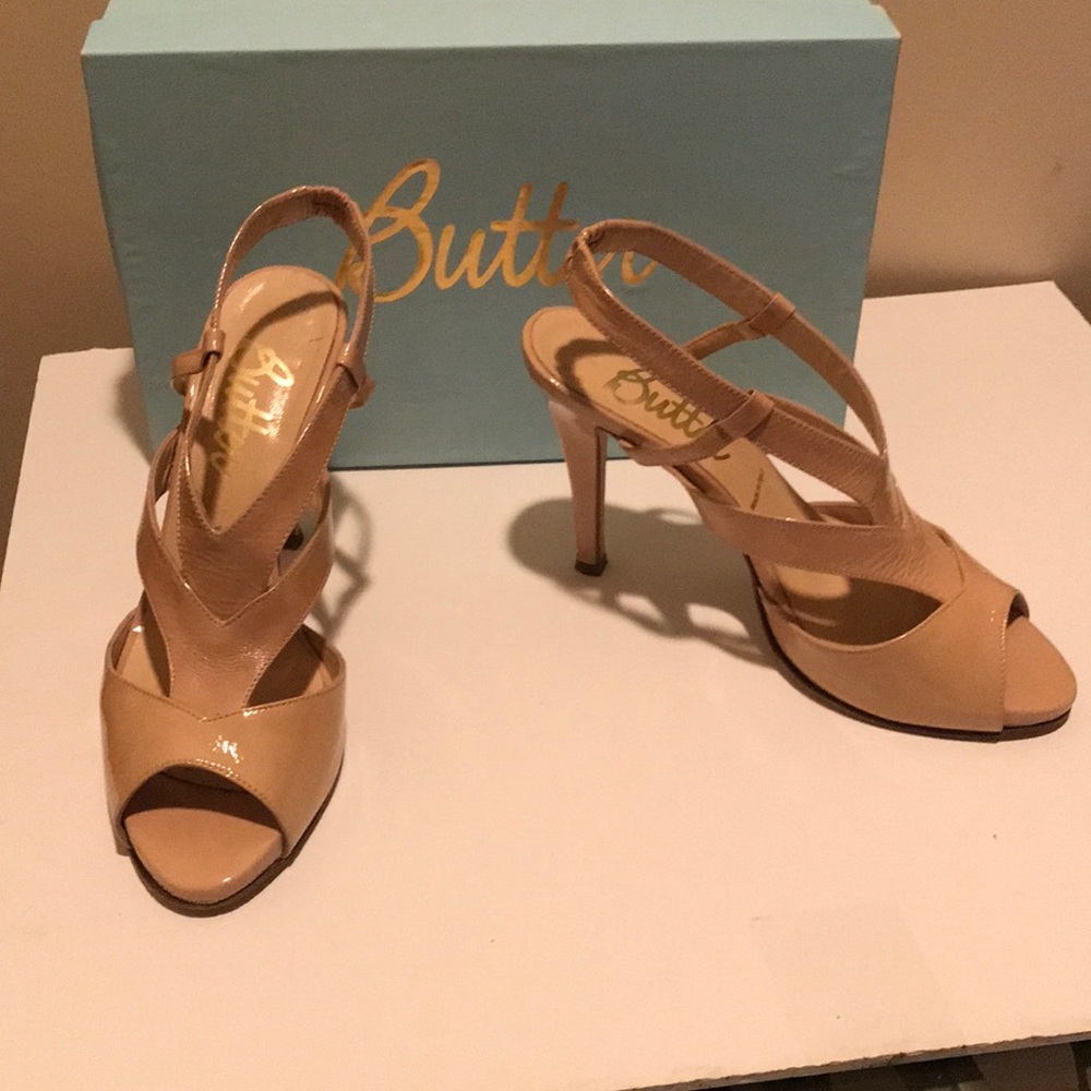 Butter Saucy Nude heels